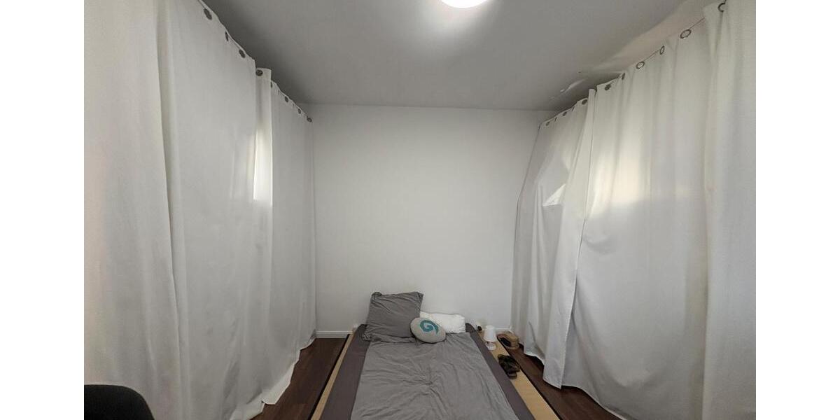 Dachgeschoßwohnung Krefeld - 2 Zimmer, 60 m&sup2;, 159.000&euro; | Angebot:26267598