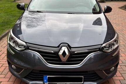 Renault Megane 76.593 km 11.700 &euro; Duisburg 47053