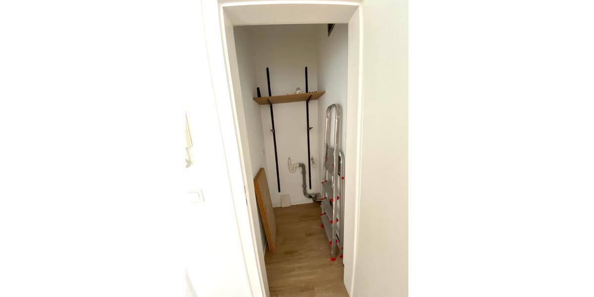 Etagenwohnung Krefeld - 3 Zimmer, 92 m&sup2;, 820&euro; | Angebot:25217900