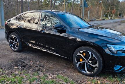 Audi e-tron 43.975 km 29.000 &euro; Krefeld 47805