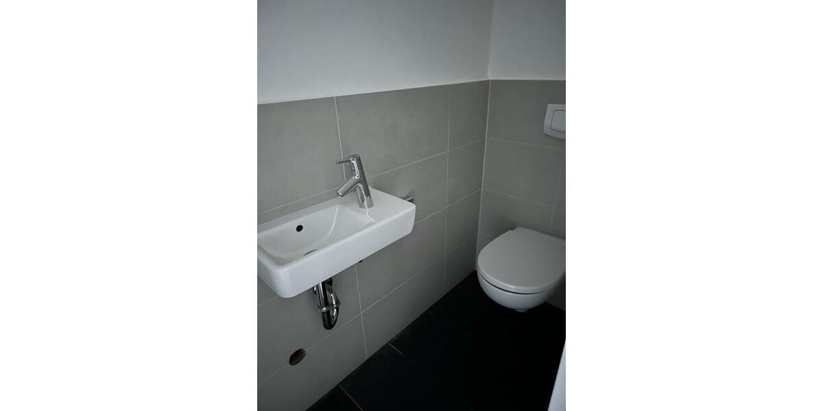 Etagenwohnung Essen Stadtbezirk II - 2.5 Zimmer, 91 m&sup2;, 1.136&euro; | Angebot:24472520