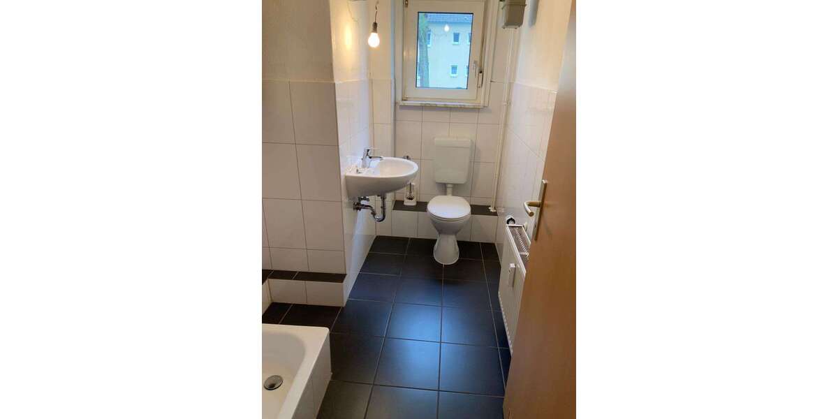 Etagenwohnung Duisburg Huckingen - 2 Zimmer, 51 m&sup2;, 479&euro; | Angebot:26184518