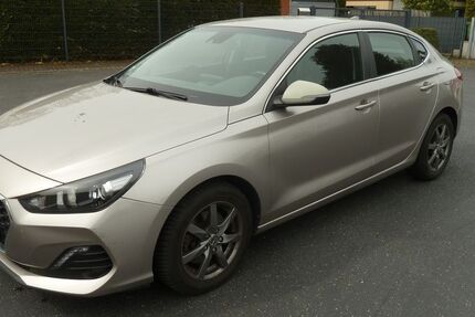 Hyundai i30 42.000 km 14.650 &euro; Geldern 47608