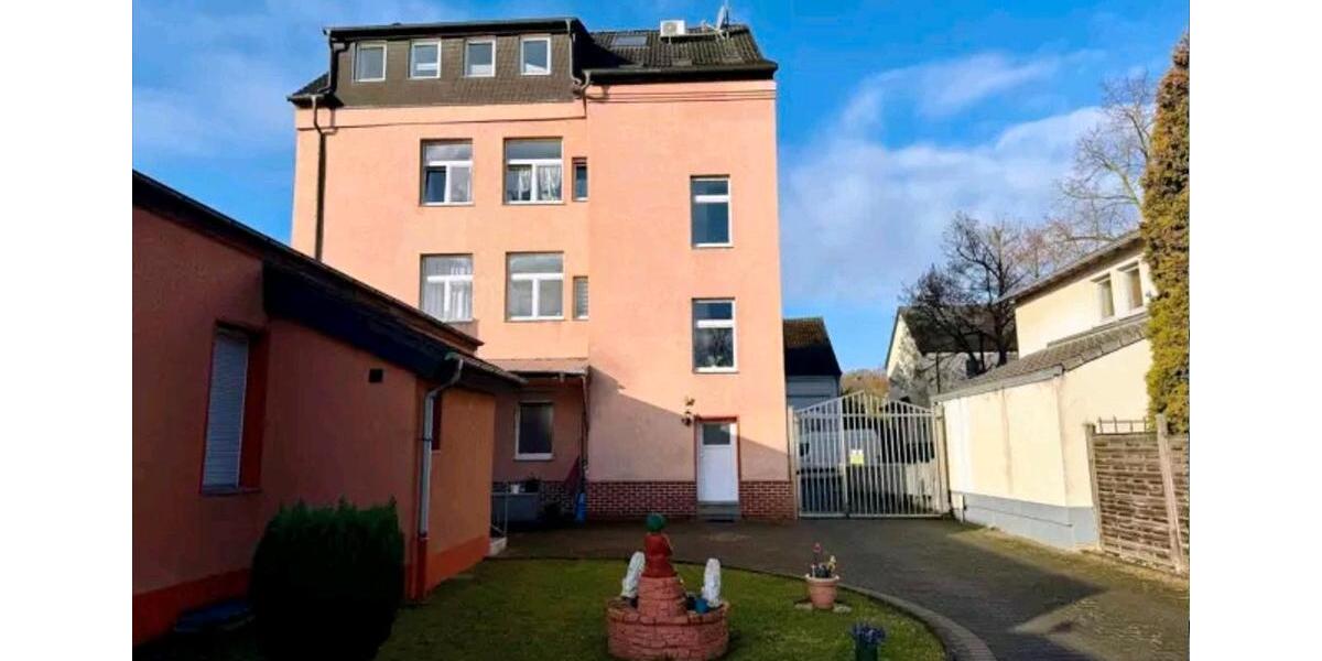 Dachgeschoßwohnung Oberhausen Rothebusch - 3 Zimmer, 95 m&sup2;, 1.010&euro; | Angebot:26253421