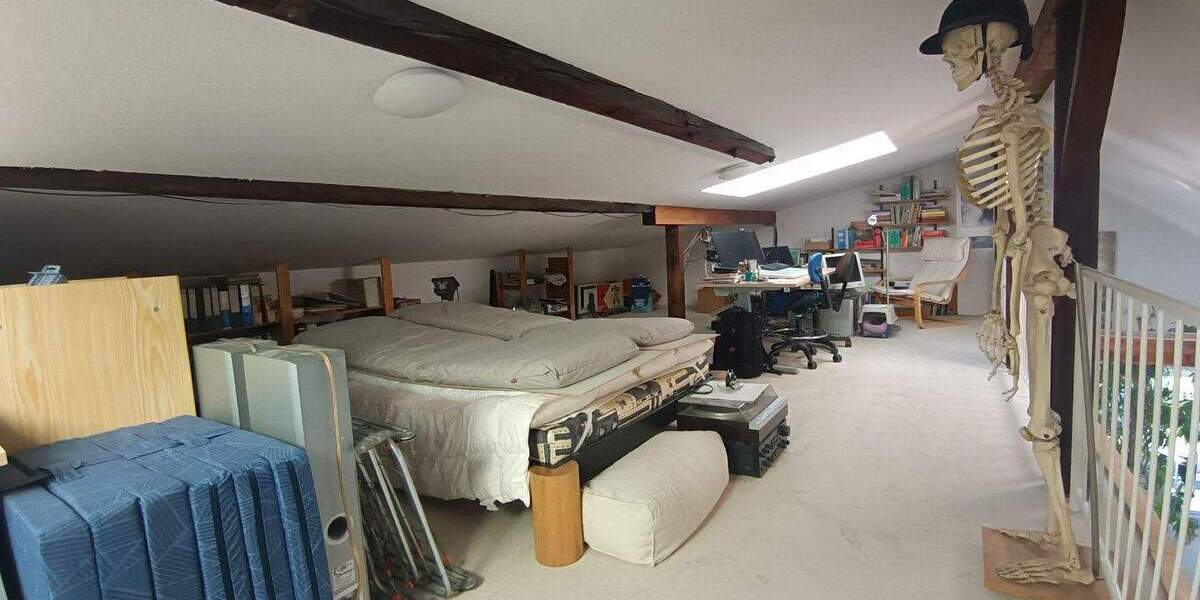 Terrassenwohnung Krefeld Stadtmitte - 3 Zimmer, 142 m&sup2;, 389.000&euro; | Angebot:26273940