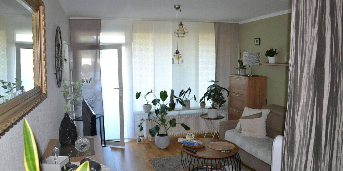 Etagenwohnung Krefeld Fischeln - 2 Zimmer, 62 m&sup2;, 140.000&euro; | Angebot:26116049