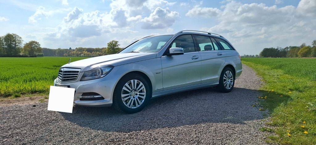 Mercedes-Benz C 220 174.199 km 14.499 &euro; Geldern 47608