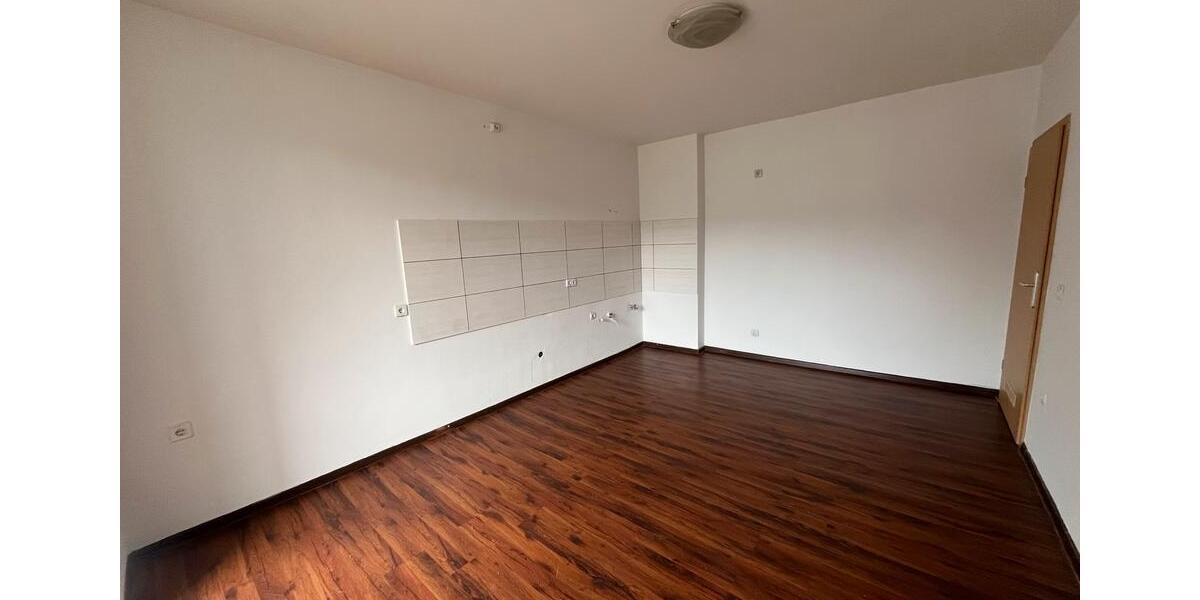 Etagenwohnung Duisburg Mittelmeiderich - 1 Zimmer, 68 m&sup2;, 99.000&euro; | Angebot:26036451