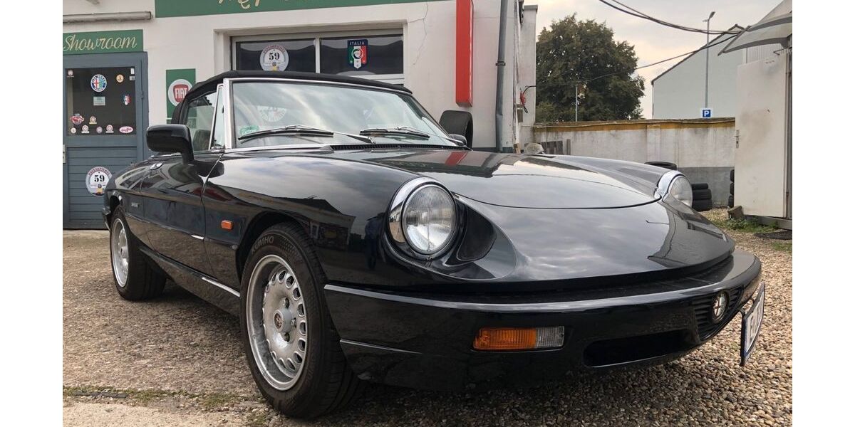 Alfa Romeo Spider 78.000 km 22.950 &euro; Essen 45257