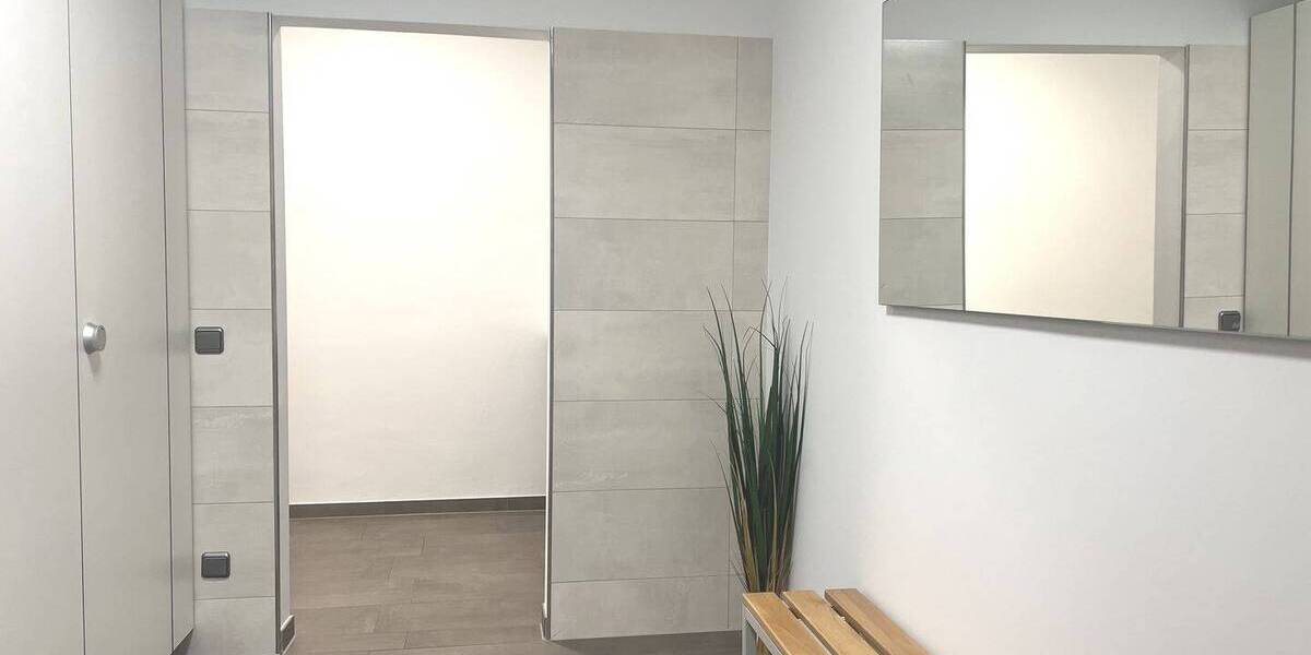 Etagenwohnung Krefeld Bockum - 2 Zimmer, 102 m&sup2;, 269.000&euro; | Angebot:26258186