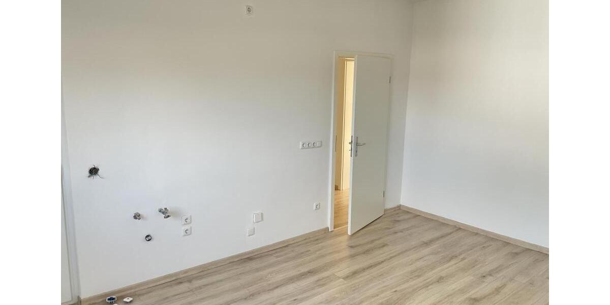 Etagenwohnung Duisburg Duisburg-Mitte - 2 Zimmer, 62 m&sup2;, 509&euro; | Angebot:26199766
