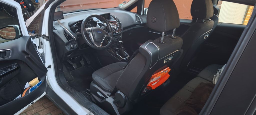 Ford B-Max 39.000 km 9.900 &euro; Duisburg 47239