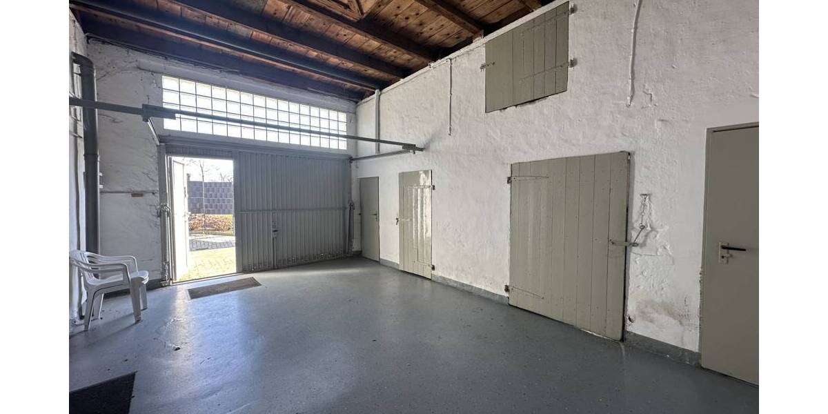 Einfamilienhaus Herten Langenbochum - 8 Zimmer, 215 m&sup2;, 350.000&euro; | Angebot:26142775