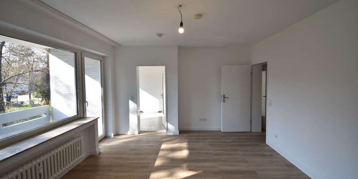 Etagenwohnung Duisburg Hamborn - 3 Zimmer, 81 m&sup2;, 845&euro; | Angebot:25883772