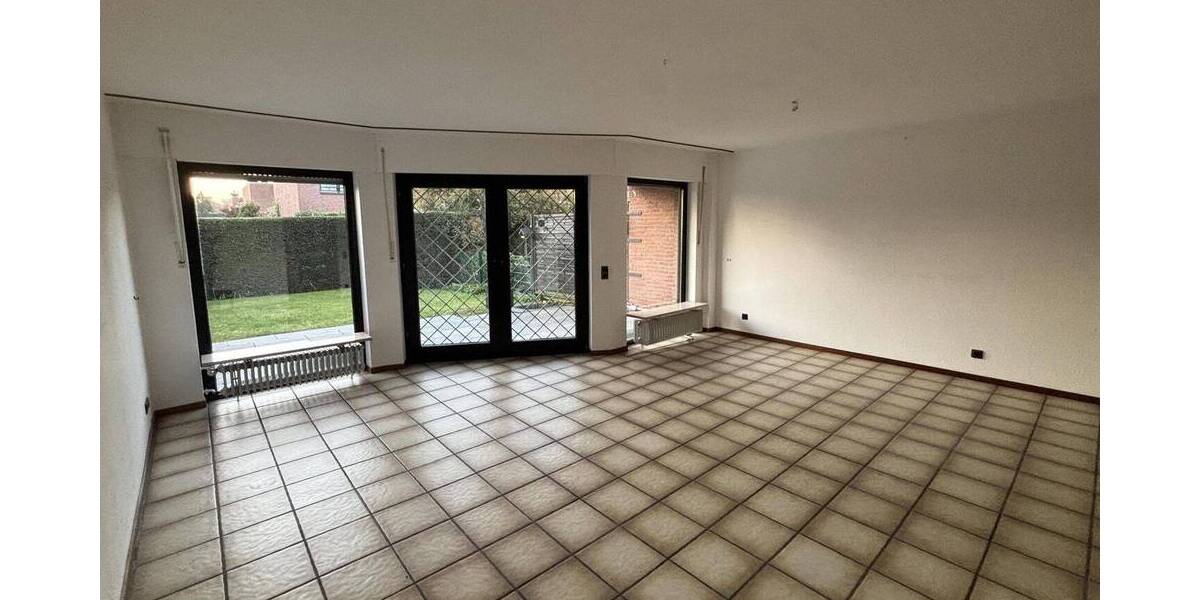 Reihenmittelhaus Krefeld Inrath/Kliedbruch - 4 Zimmer, 112 m&sup2;, 345.000&euro; | Angebot:26205404