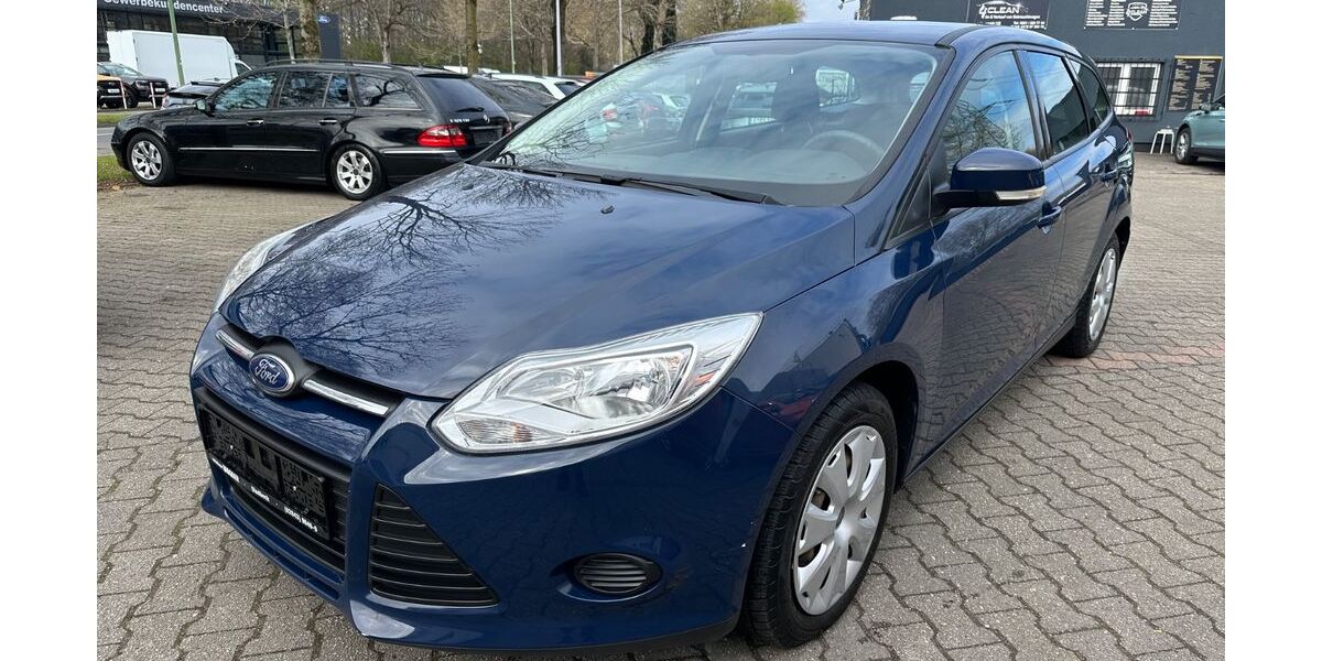 Ford Focus 136.898 km 2.990 &euro; Essen 45356