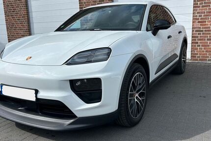 Porsche Macan 3.950 km 86.900 &euro; Hamminkeln 46499