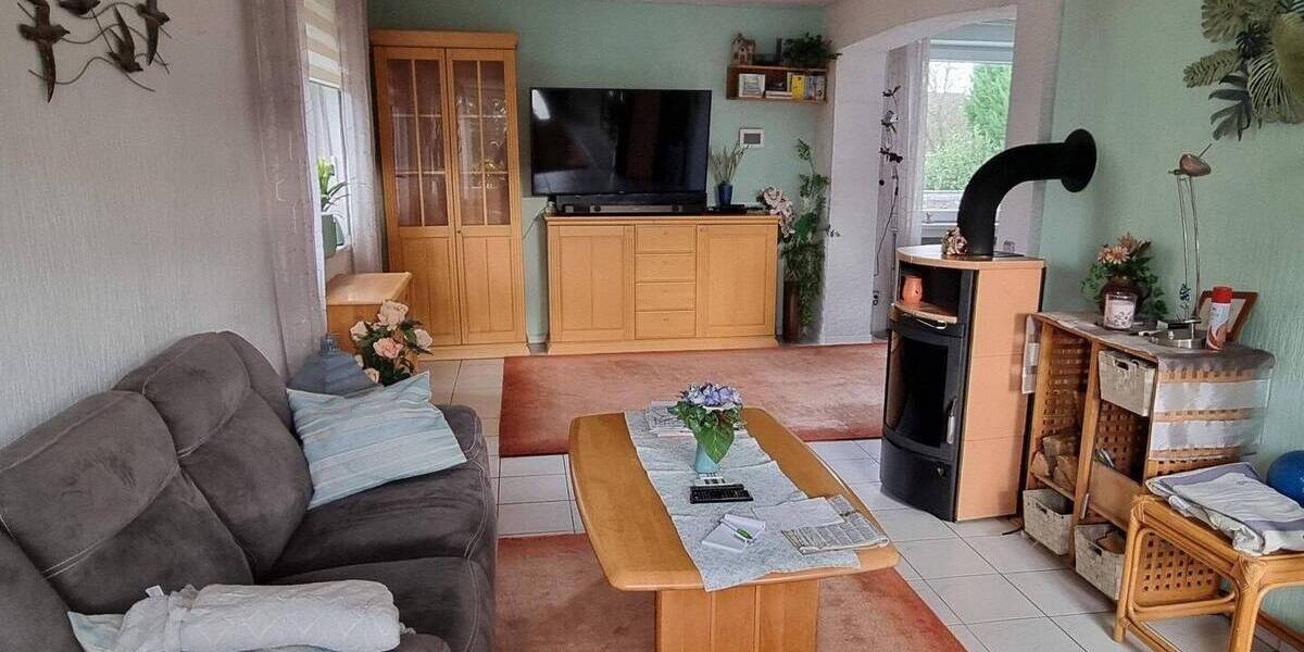 Einfamilienhaus Krefeld Hüls - 4 Zimmer, 110 m&sup2;, 370.000&euro; | Angebot:25997449