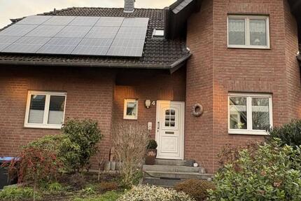 Haus Alpen - 8 Zimmer, 222 m&sup2;, 599.000&euro; | Angebot:25156551