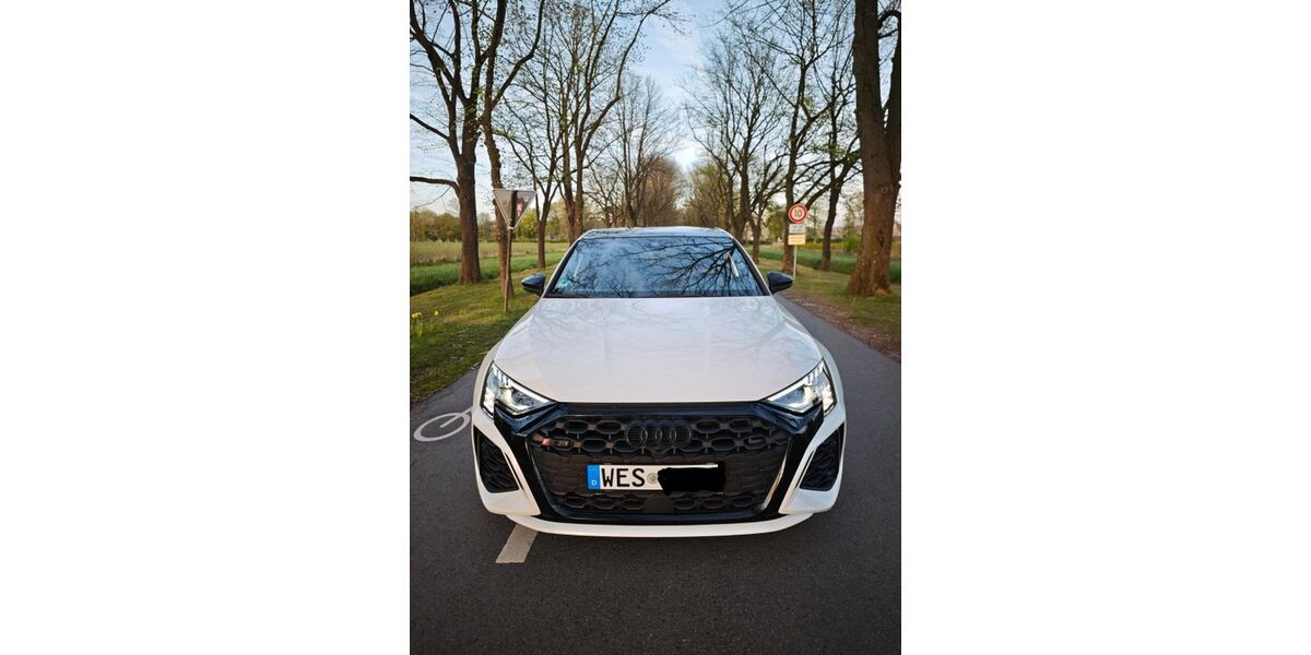 Audi RS3 35.000 km 56.000 &euro; Hünxe 46569