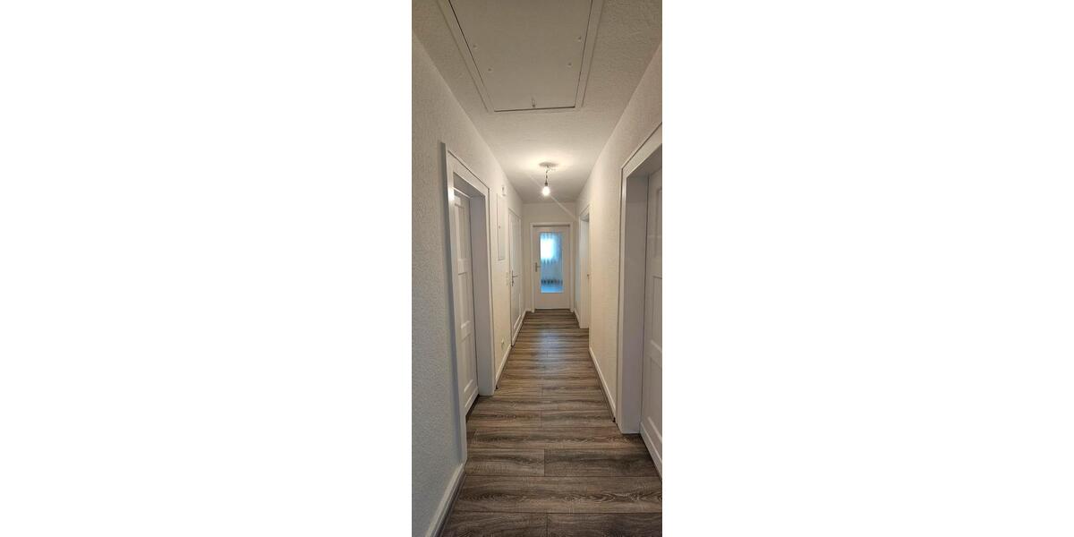 Dachgeschoßwohnung Duisburg Essenberg - 3 Zimmer, 73 m&sup2;, 529&euro; | Angebot:24979248