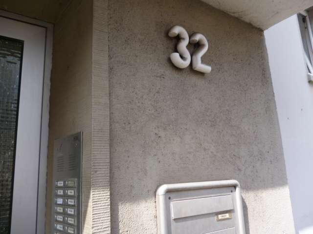 Etagenwohnung Krefeld Krefeld-Mitte - 2 Zimmer, 49 m&sup2;, 479&euro; | Angebot:26149899