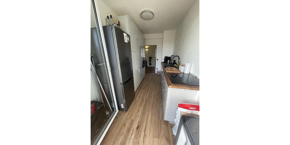 Etagenwohnung Krefeld Cracau - 4 Zimmer, 112 m&sup2;, 1.240&euro; | Angebot:25871602