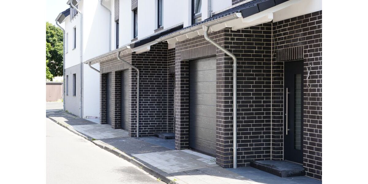 Provisionsfrei* Eckhaus EFH Endhaus mit PV 10,4 KW+Garage 140m zum Rheinufer Energiebedarf 22,4 kWhm2a - Einfamilienhaus Duisburg Essenberg | Angebot:26163676