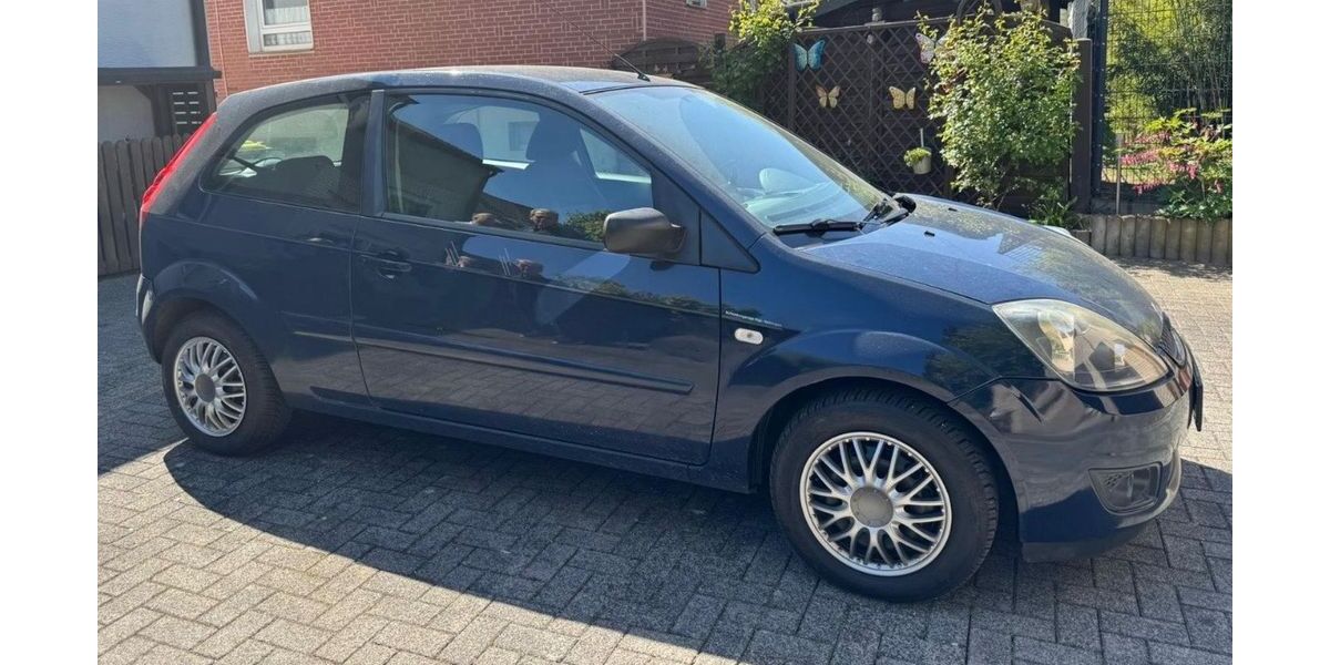Ford Fiesta 125.500 km 1.950 &euro; Herten 45699