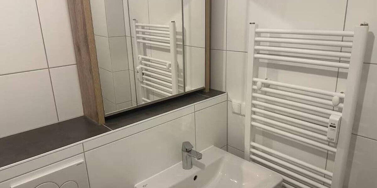 Etagenwohnung Krefeld Uerdingen - 1 Zimmer, 45 m&sup2;, 550&euro; | Angebot:26188325