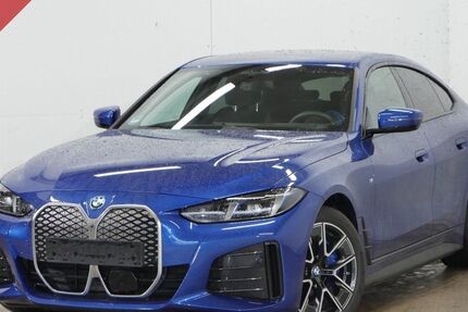 BMW i4 27.682 km 54.730 &euro; Mülheim 45472