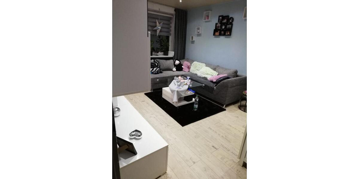 Etagenwohnung Krefeld - 2 Zimmer, 51 m&sup2;, 420&euro; | Angebot:25869922