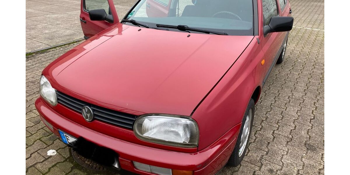 VW Golf 188.000 km 2.400 &euro; Essen 45149