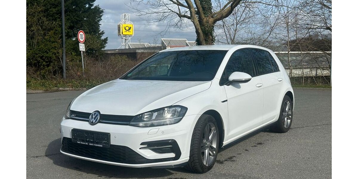 VW Golf 157.000 km 11.350 &euro; Essen 45277