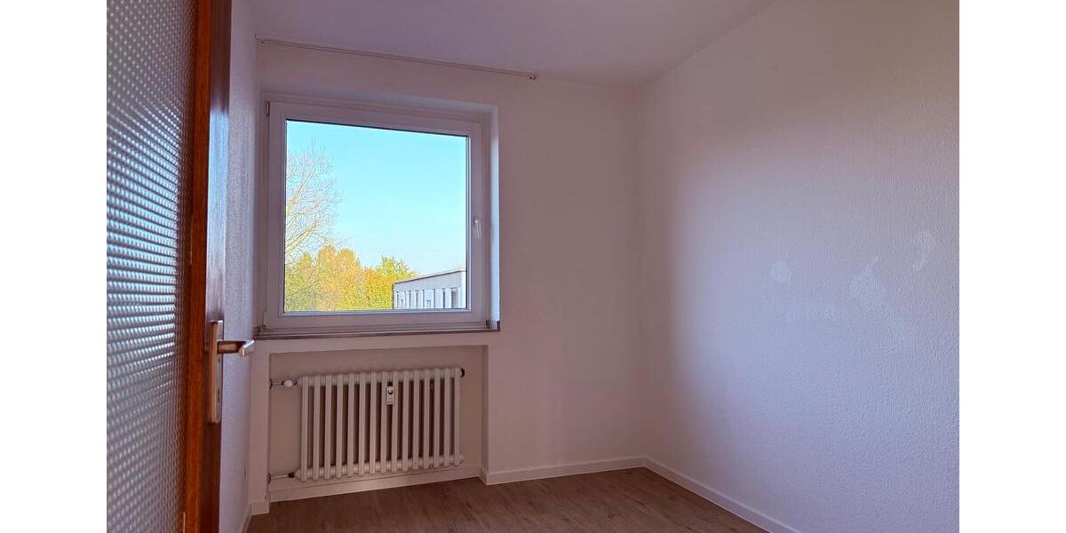 Etagenwohnung Krefeld Cracau - 3 Zimmer, 62 m&sup2;, 167.400&euro; | Angebot:26404567