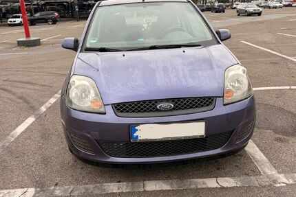 Ford Fiesta 140.000 km 1.500 &euro; Mülheim an der Ruhr 45475