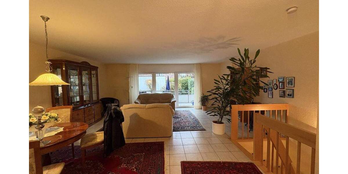 Etagenwohnung Moers Schwafheim - 3 Zimmer, 92 m&sup2;, 345.000&euro; | Angebot:25668377