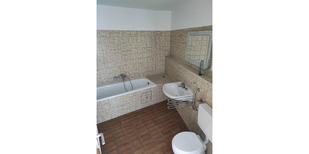 Etagenwohnung Krefeld - 1.5 Zimmer, 59 m&sup2;, 129.000&euro; | Angebot:26235891