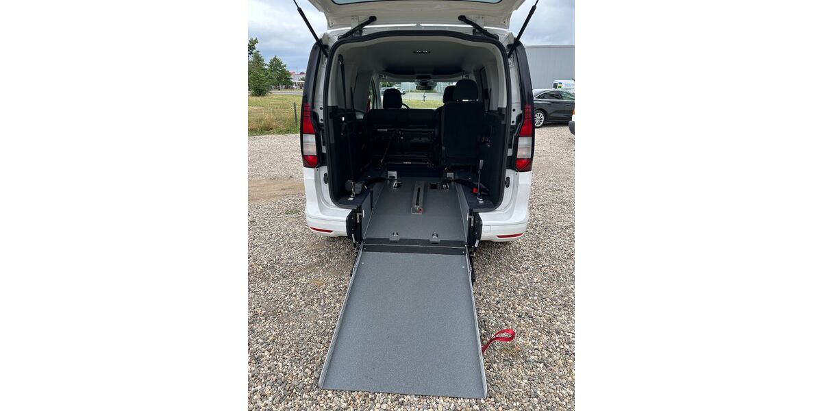 VW Caddy 75.490 km 35.890 &euro; Wesel 46485