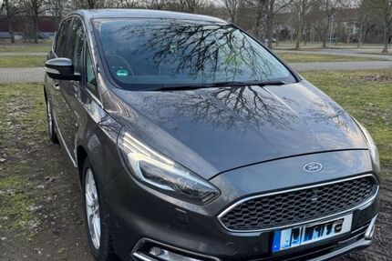 Ford S-Max 198.000 km 14.500 &euro; Duisburg 47228