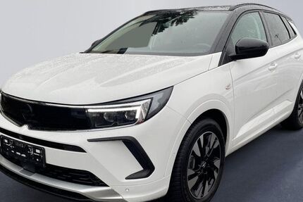 Opel Grandland (X) 14.904 km 28.390 &euro; Xanten 46509