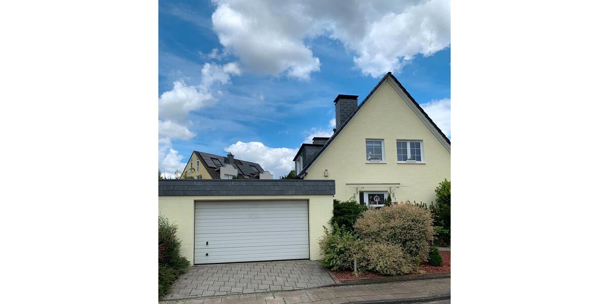 Einfamilienhaus Essen Stadtbezirk VII - 8 Zimmer, 200 m&sup2;, 799.000&euro; | Angebot:26226558