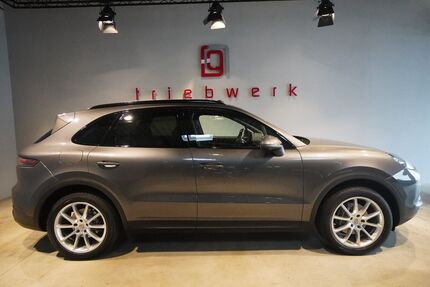 Porsche Cayenne 90.000 km 50.941 &euro; Duisburg 47228