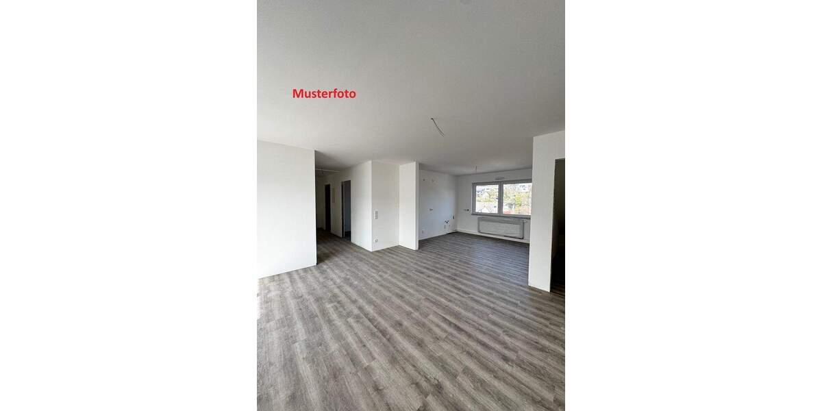 Etagenwohnung Herten / Westerholt Westerholt - 4 Zimmer, 150 m&sup2;, 1.550&euro; | Angebot:25796626