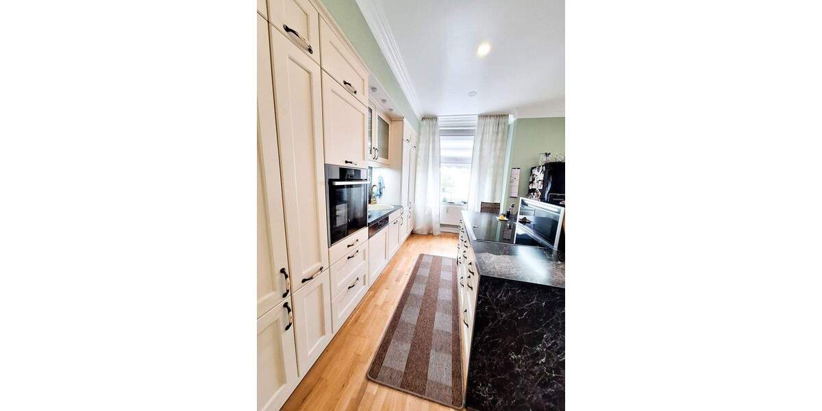 Mehrfamilienhaus, Wohnhaus Krefeld Linn - 8 Zimmer, 204 m&sup2;, 625.000&euro; | Angebot:25755263