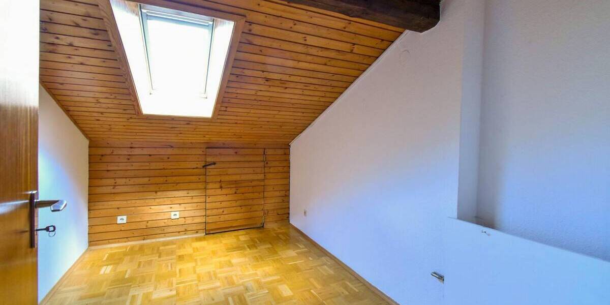 Einfamilienhaus Essen Fischlaken - 9 Zimmer, 203 m&sup2;, 795.000&euro; | Angebot:26289715
