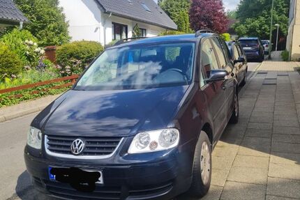 VW Touran 110.200 km 3.400 &euro; Essen 45239