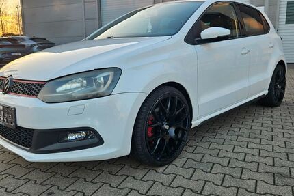 VW Polo 168.000 km 8.099 &euro; Essen 45329