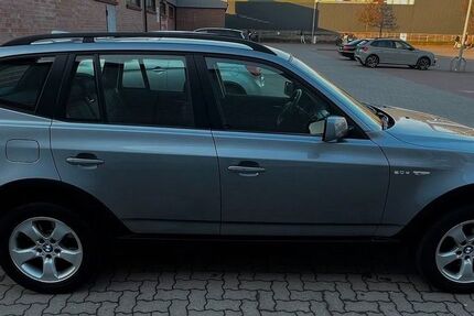 BMW X3 142.498 km 8.000 &euro; Moers 47441