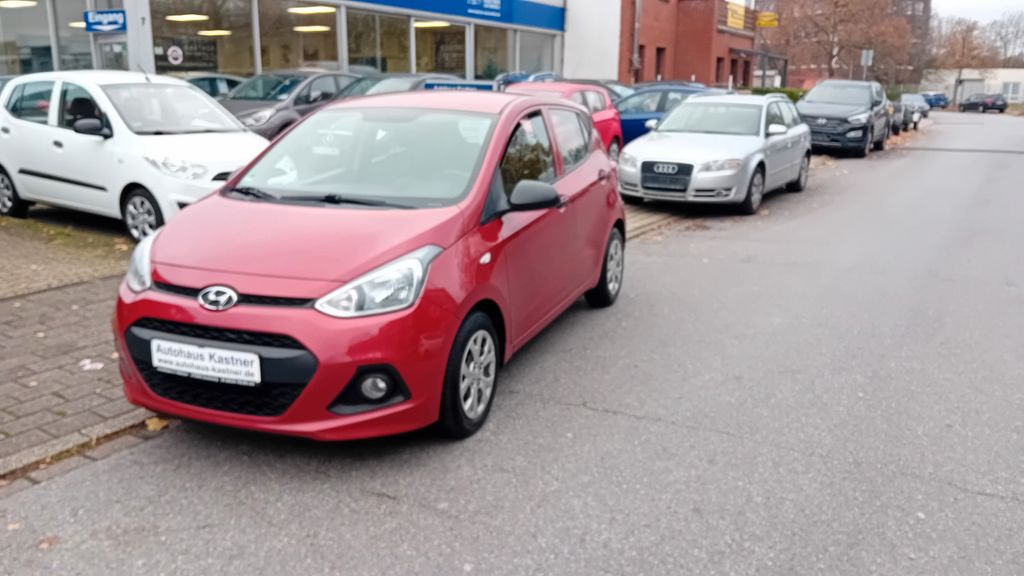 Hyundai i10 108.500 km 7.999 &euro; Duisburg 47269